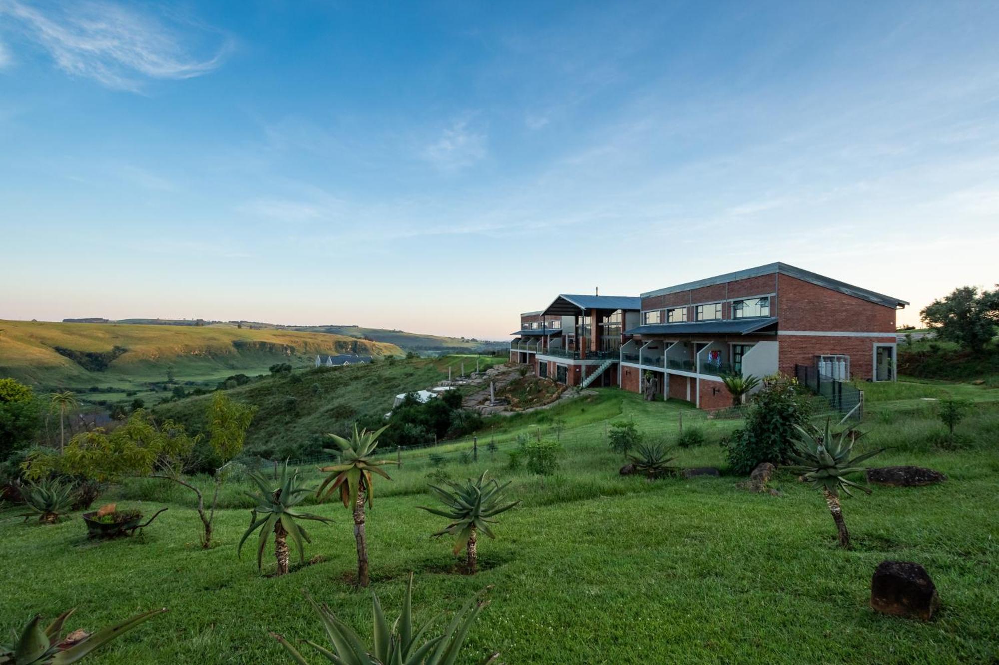 Dragonview Lodge Champagne Valley Экстерьер фото