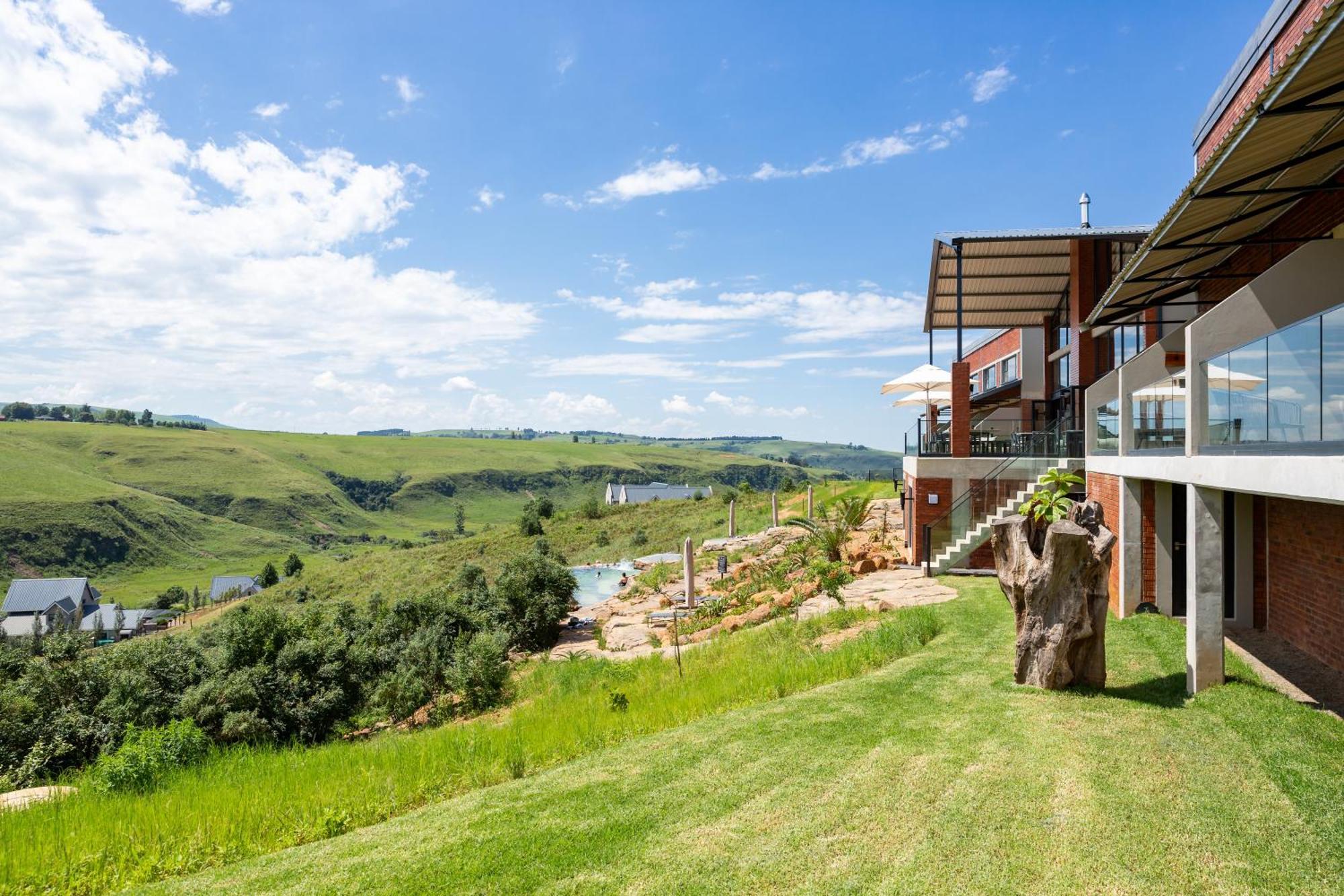 Dragonview Lodge Champagne Valley Экстерьер фото